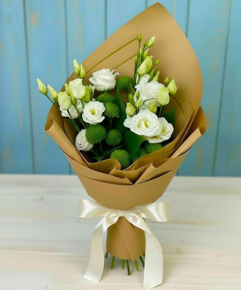 Букет цветов из: Хризантемы и Лизиантусы в Аксубаево