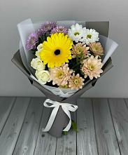 Букет цветов из:  Розы, Герберы и Хризантемы в Аксубаево