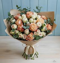 Букет цветов из:  Альстромерии и Розы #REPLACE_PRED# Аксубаево